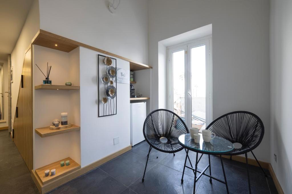 Bali Aqua&Charme Bed & Breakfast Gaeta Bagian luar foto