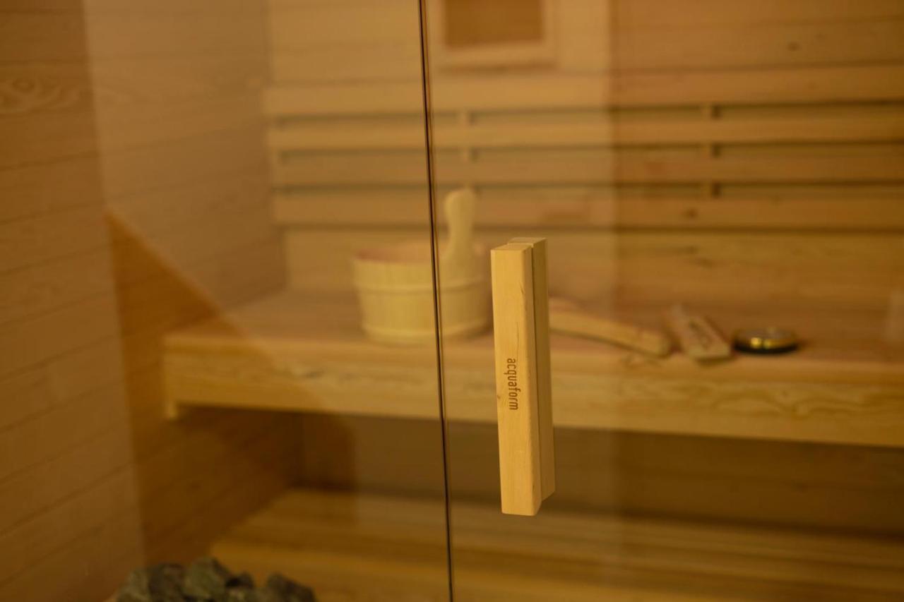 Bali Aqua&Charme Bed & Breakfast Gaeta Bagian luar foto