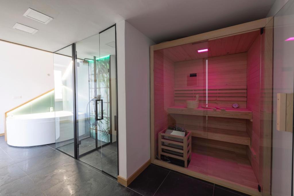 Bali Aqua&Charme Bed & Breakfast Gaeta Bagian luar foto