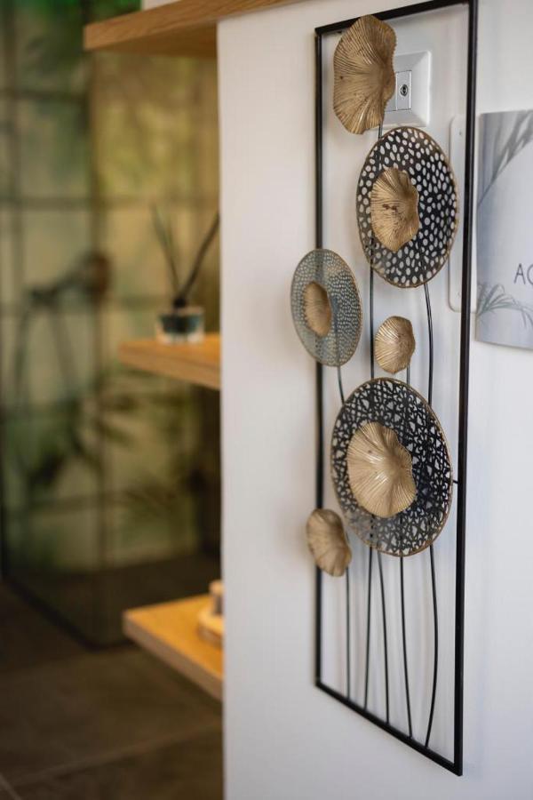 Bali Aqua&Charme Bed & Breakfast Gaeta Bagian luar foto